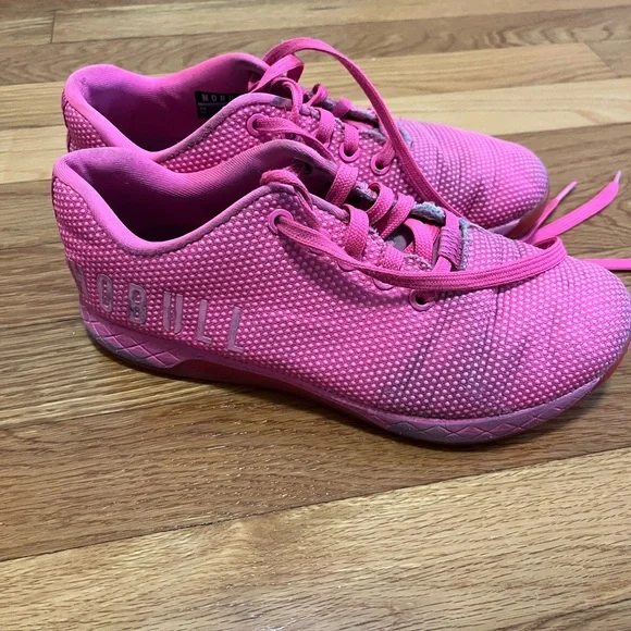 NOBULL Women's Neon Pink Trainers - Picture 2 of 6